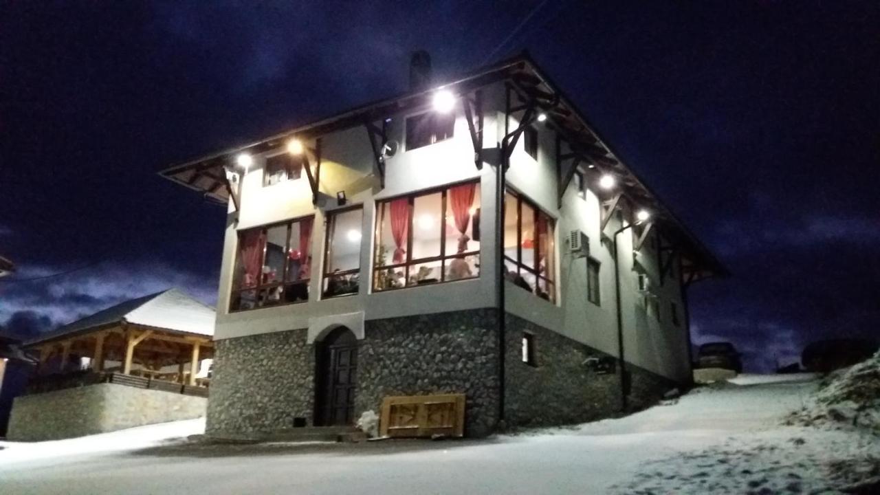 Bed and Breakfast Etno Selo Lelic Valjevo Esterno foto