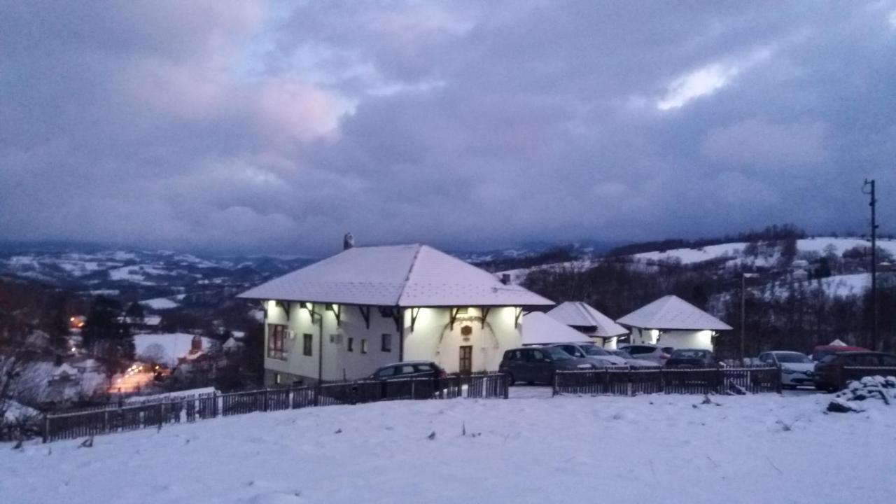 Bed and Breakfast Etno Selo Lelic Valjevo Esterno foto