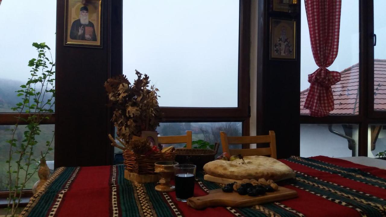 Bed and Breakfast Etno Selo Lelic Valjevo Esterno foto