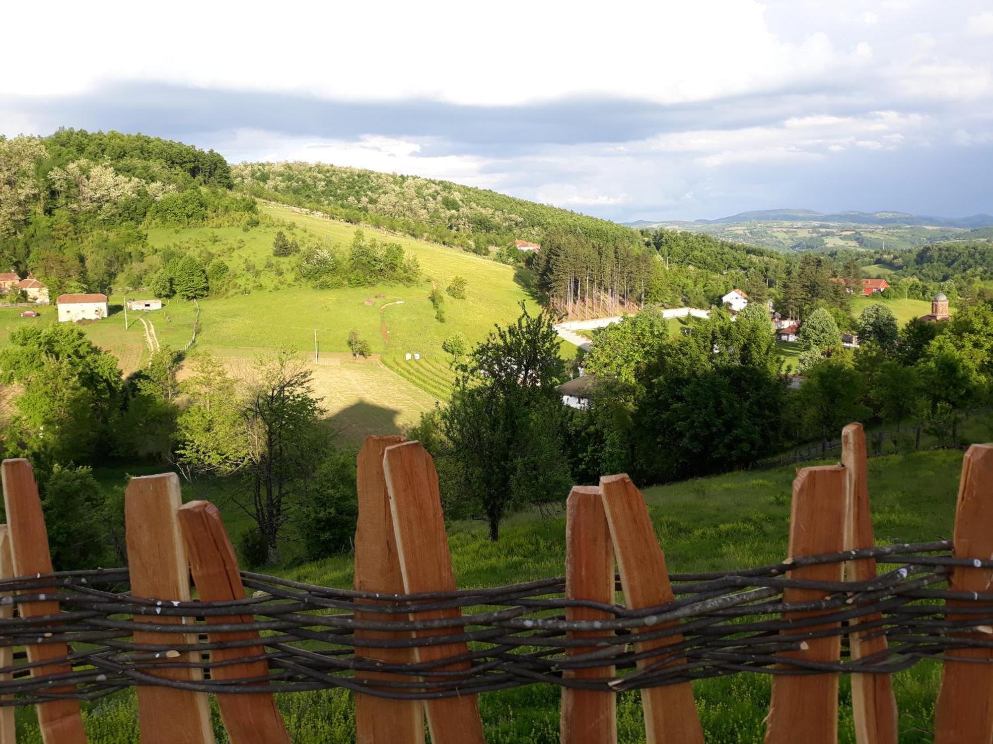 Bed and Breakfast Etno Selo Lelic Valjevo Esterno foto