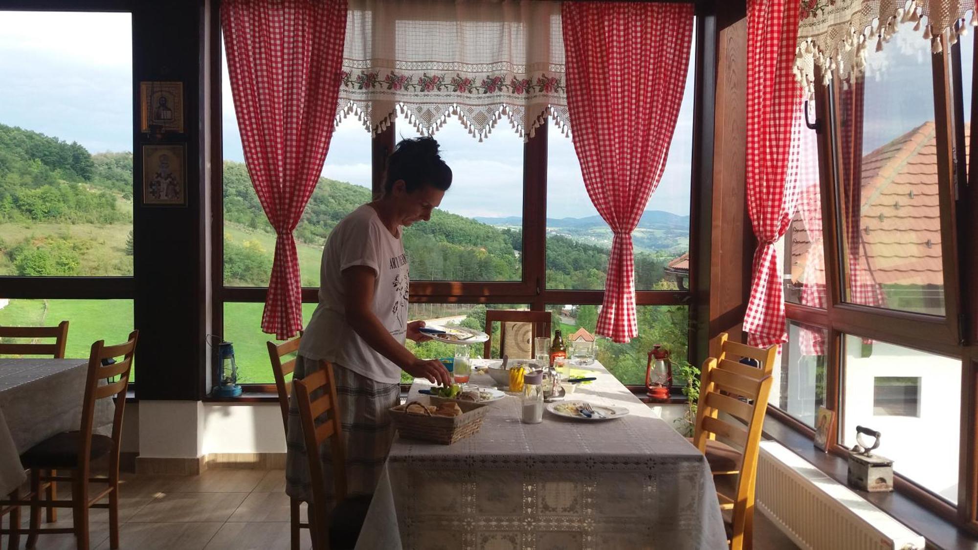 Bed and Breakfast Etno Selo Lelic Valjevo Esterno foto